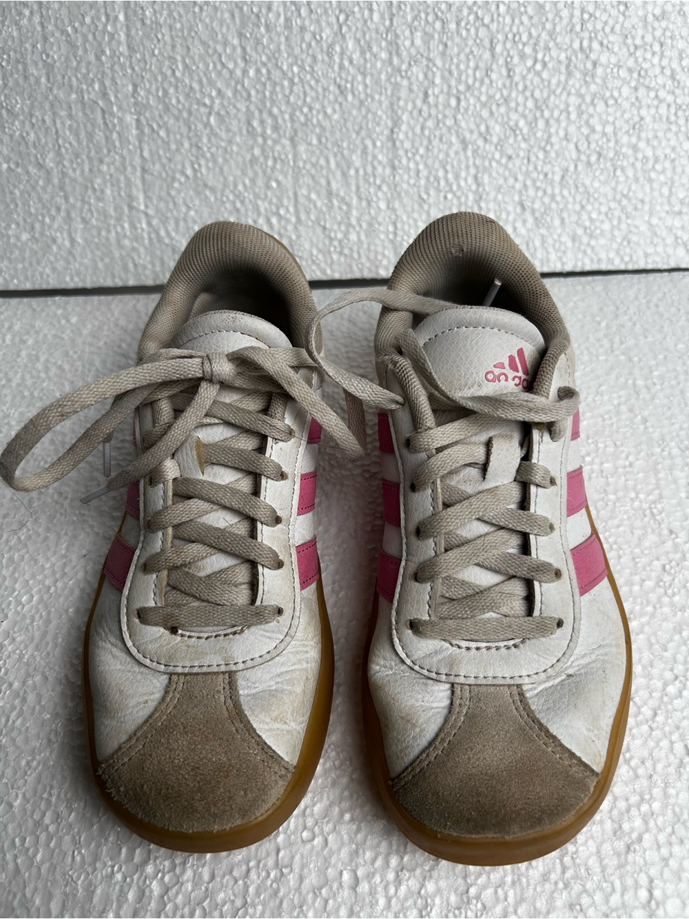 adidas Kids white and Pink Sneakers size 2